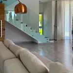 Vivo Mare 3 Bedroom ヴィラ アヤナパ