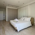 Vivo Mare 3 Bedroom ヴィラ アヤナパ