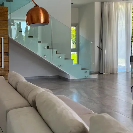 Vivo Mare 3 Bedroom Villa Agia Napa