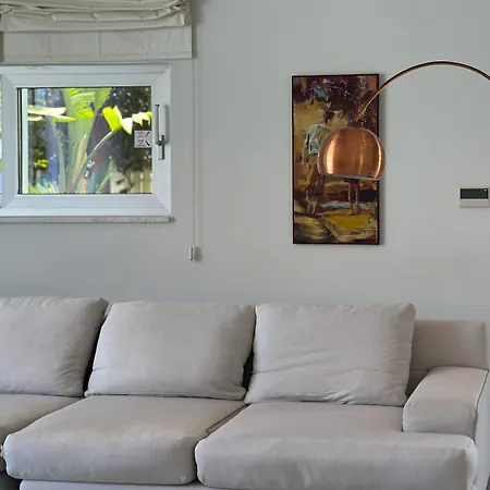 Vivo Mare 3 Bedroom Villa Aya Napa