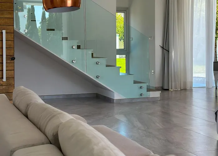 Vivo Mare 3 Bedroom 别墅 圣纳帕